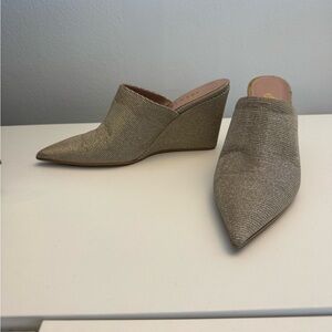 Elegant Women's Wedge Mules